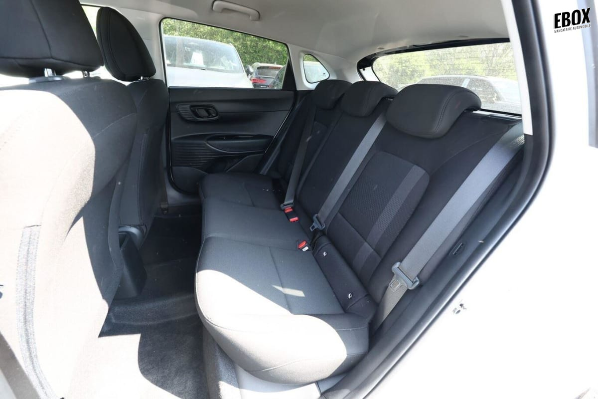 390481_p2 - HYUNDAI - I 20 - 2026 - photo 10
