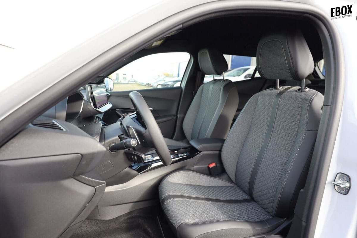 391370_p2 - PEUGEOT - 2008 - 2026 - photo 5