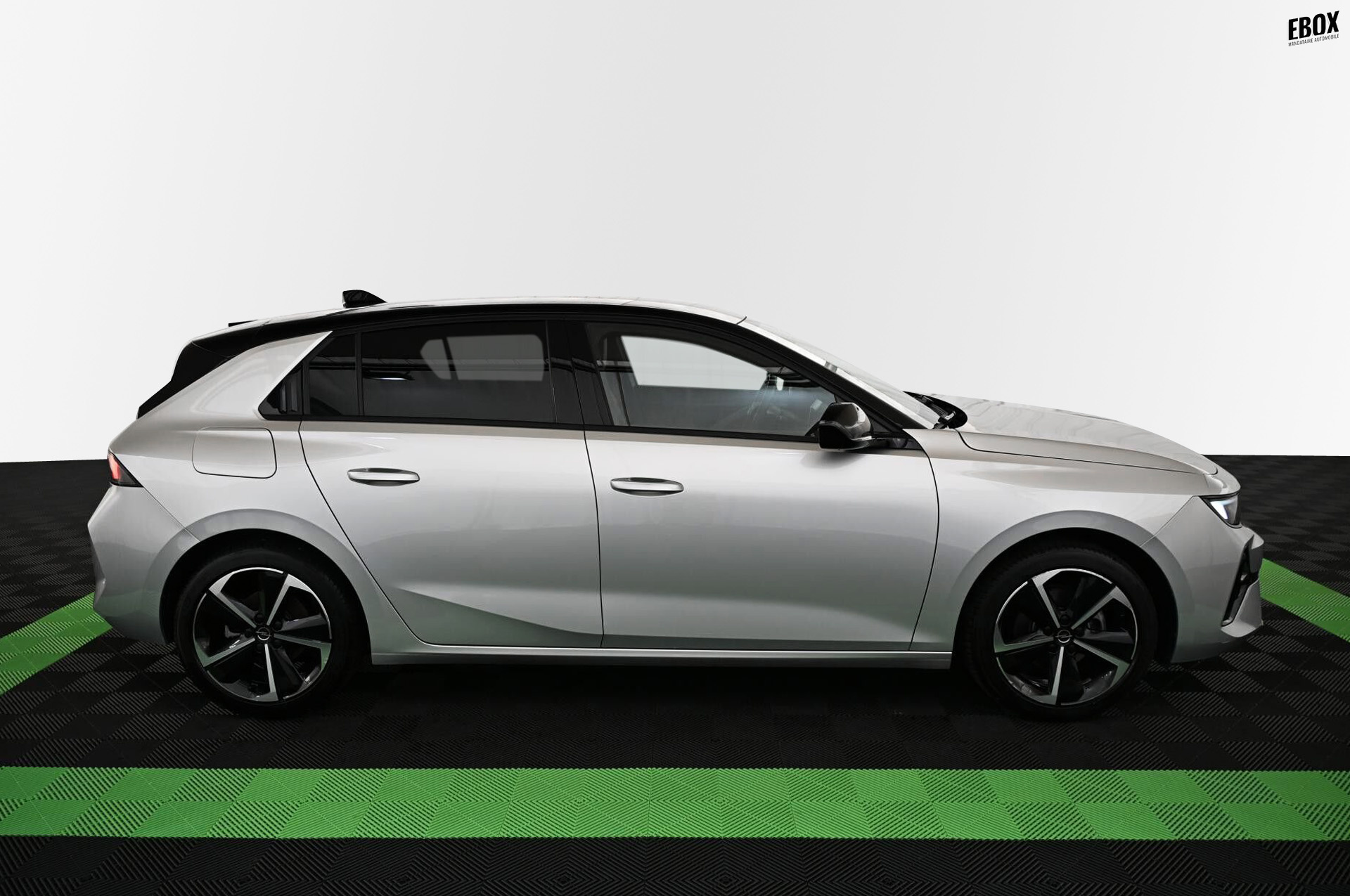 18331_p35 - OPEL - ASTRA - 2024 - photo 7