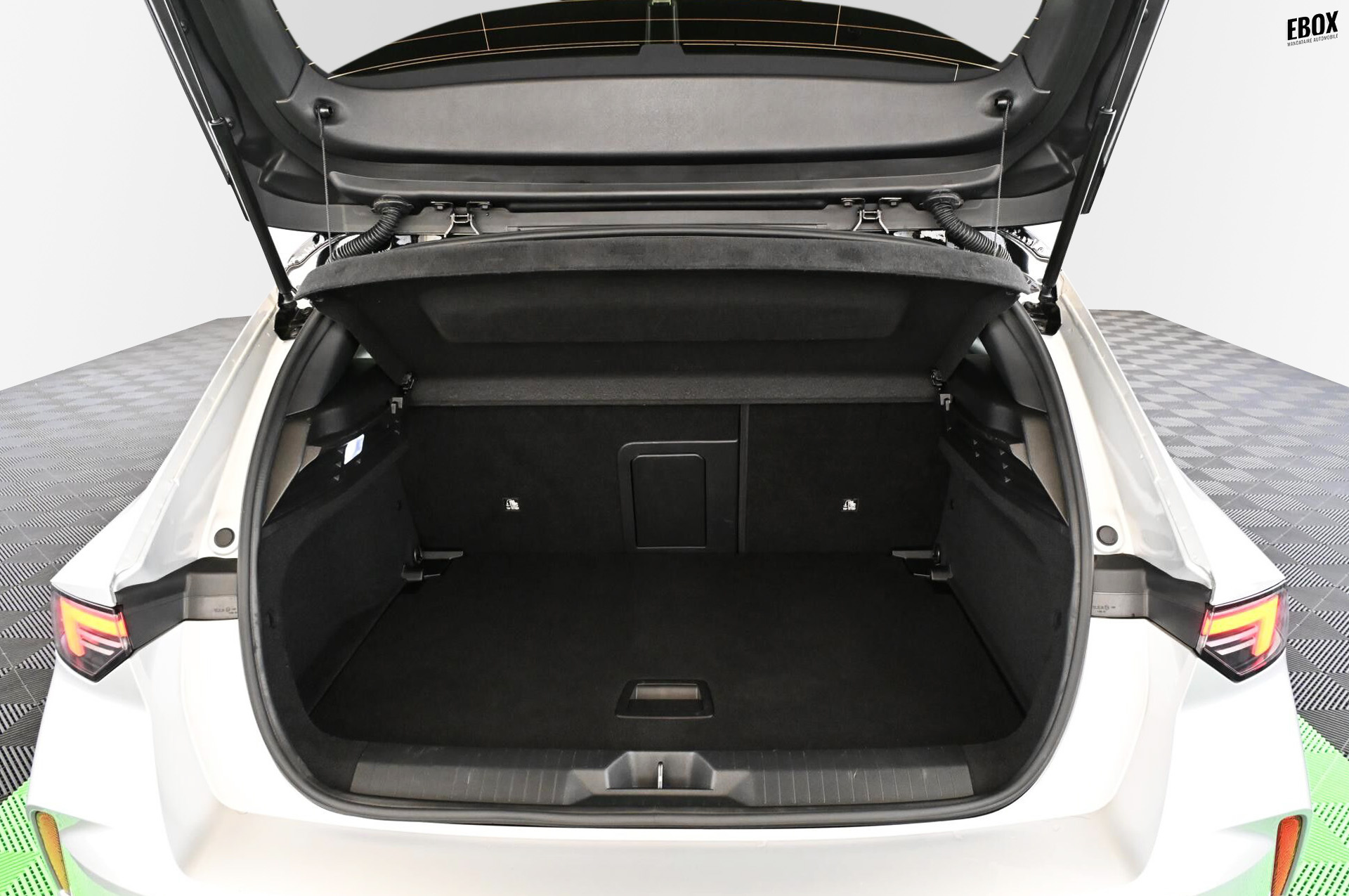 18331_p35 - OPEL - ASTRA - 2024 - photo 34
