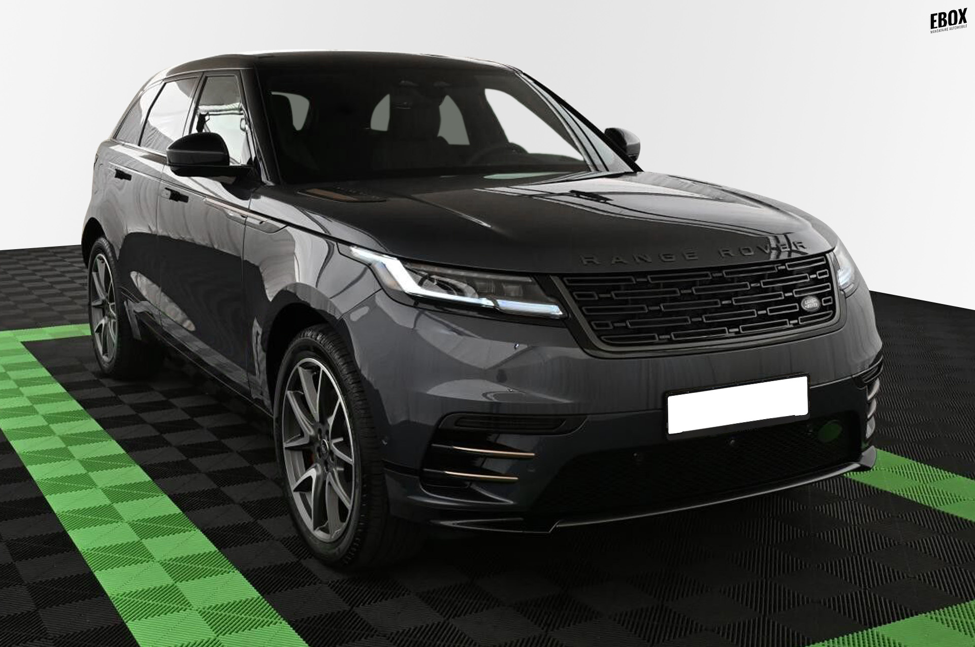 18309_p35 - LAND ROVER - VELAR - 2023 - photo 3