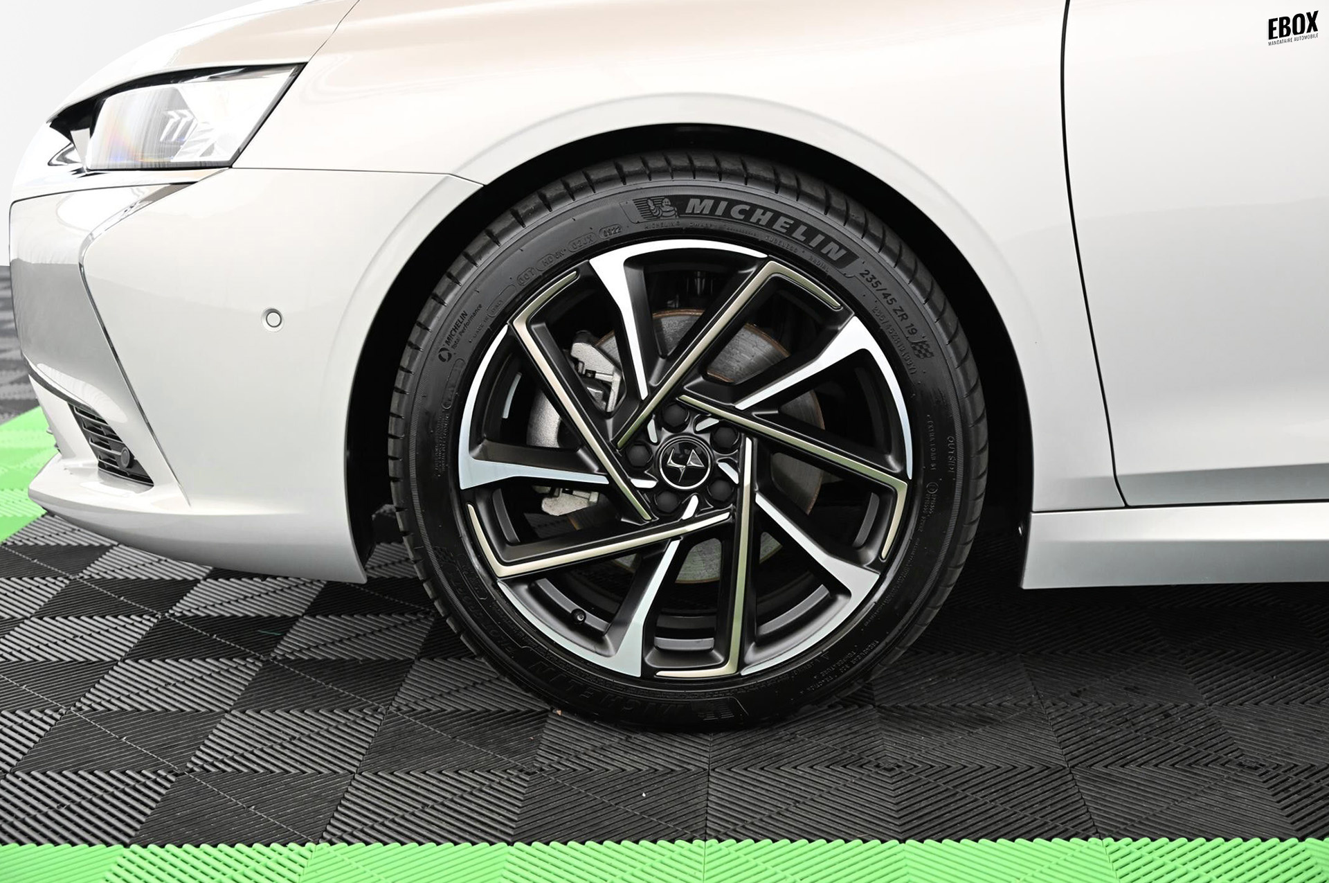 18293_p35 - DS AUTOMOBILES - DS9 - 2023 - photo 9
