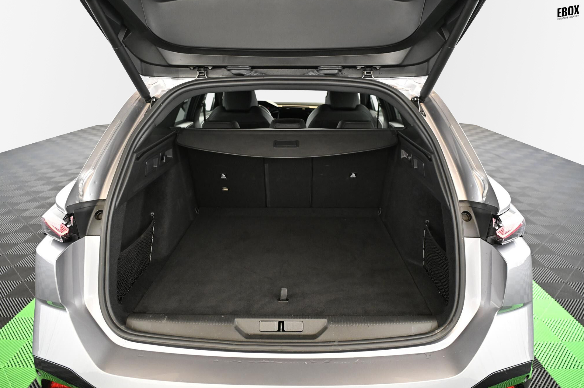 18606_p35 - PEUGEOT - 308 - 2024 - photo 39