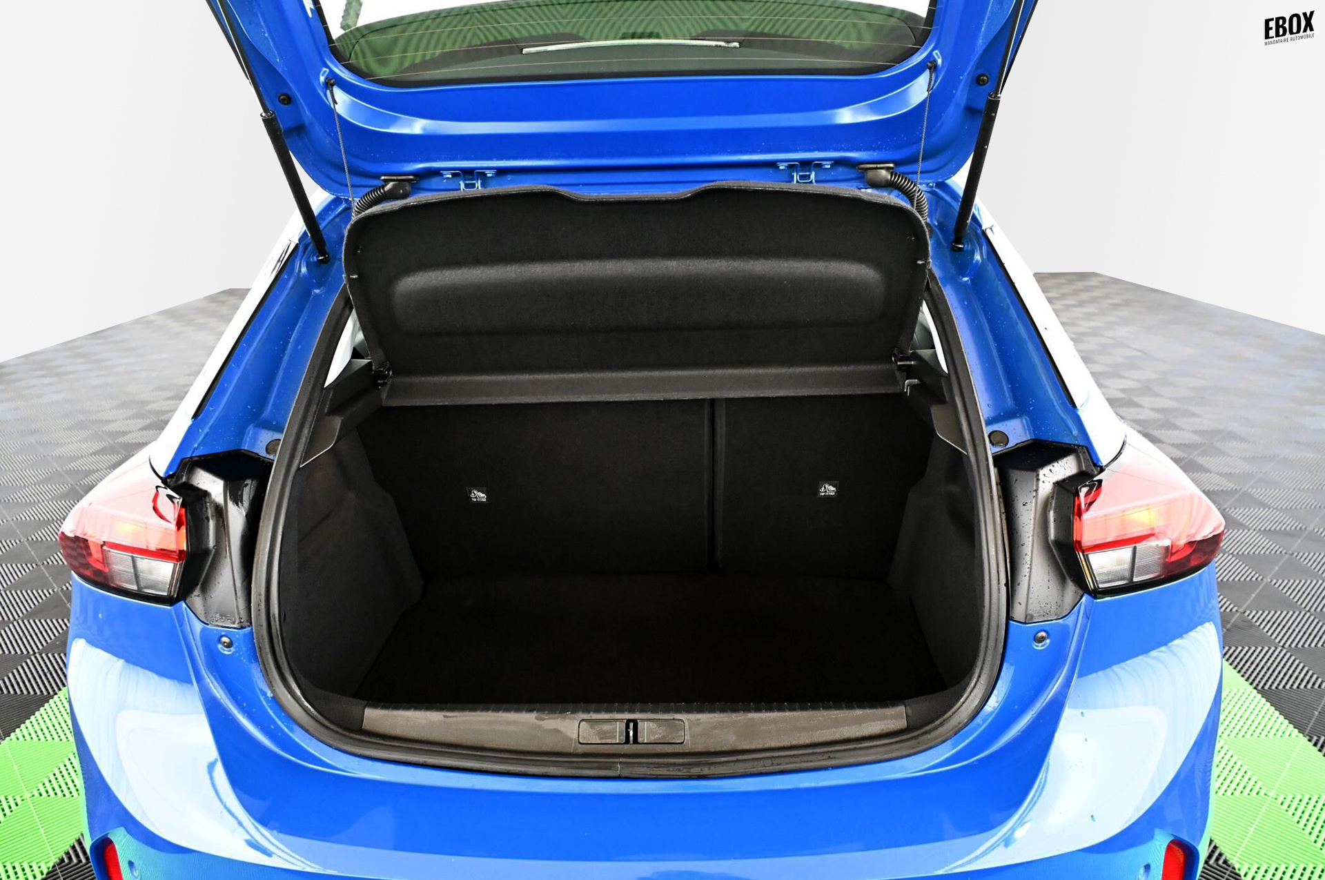 19220_p35 - OPEL - CORSA - 2024 - photo 37
