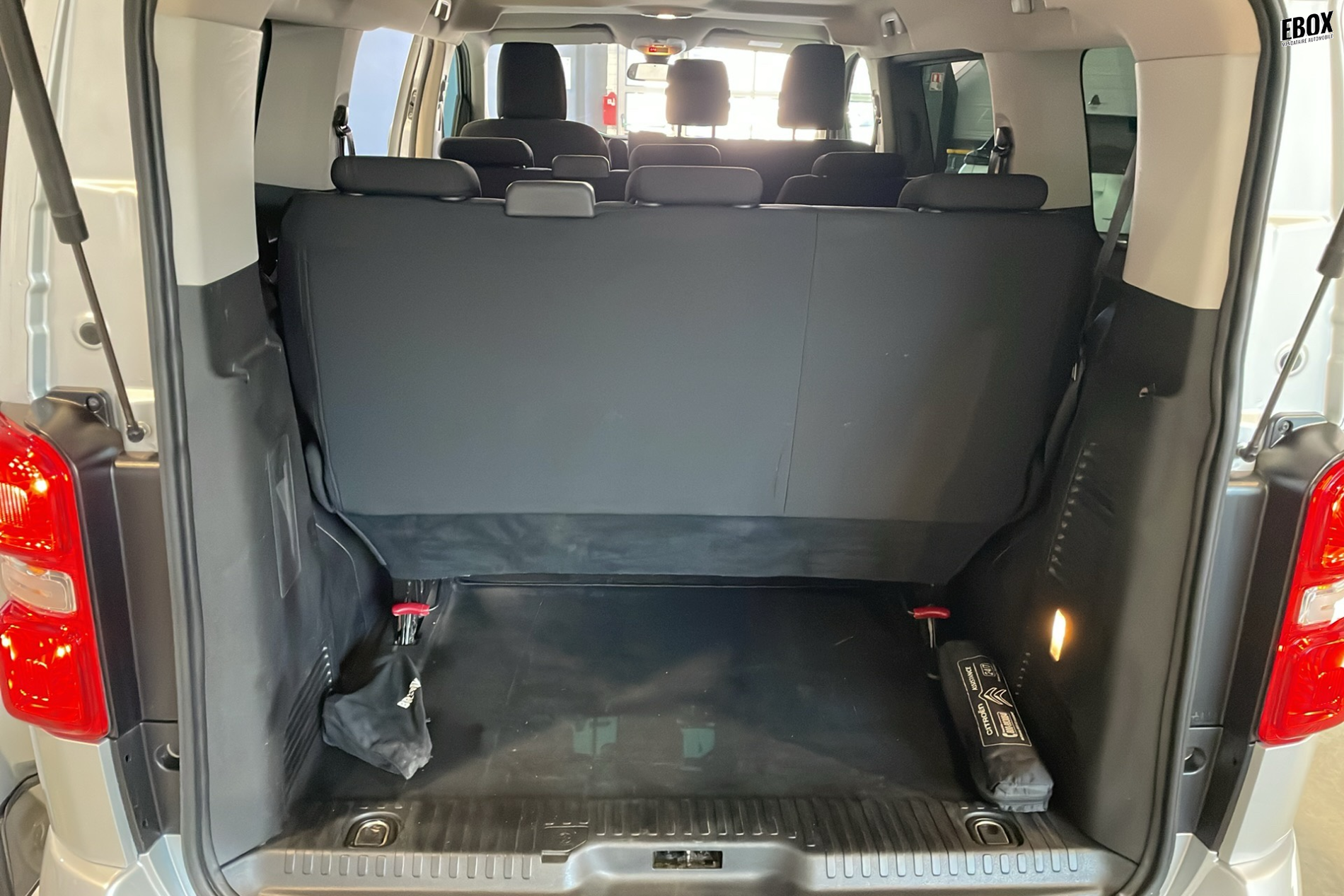 227288_p28 - CITROEN - SPACETOURER - 2019 - photo 8