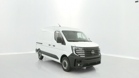 GLI00011056_p53 - NISSAN - INTERSTAR - 2025