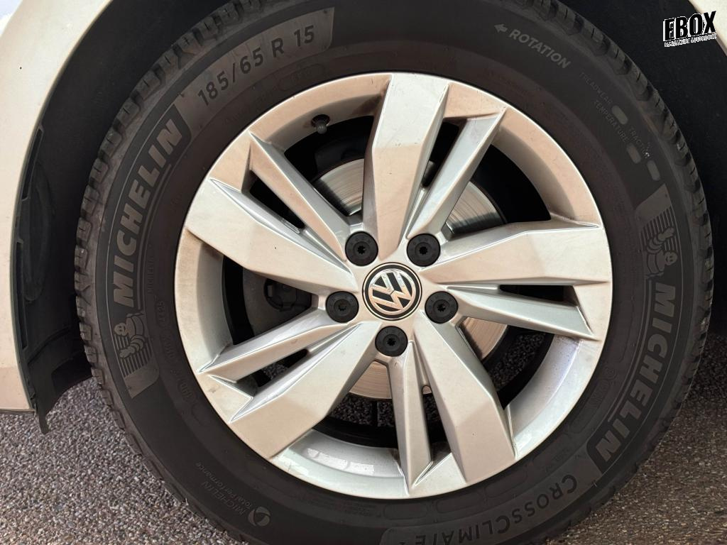 0679-0003537_p68 - VOLKSWAGEN - POLO - 2018 - photo 16