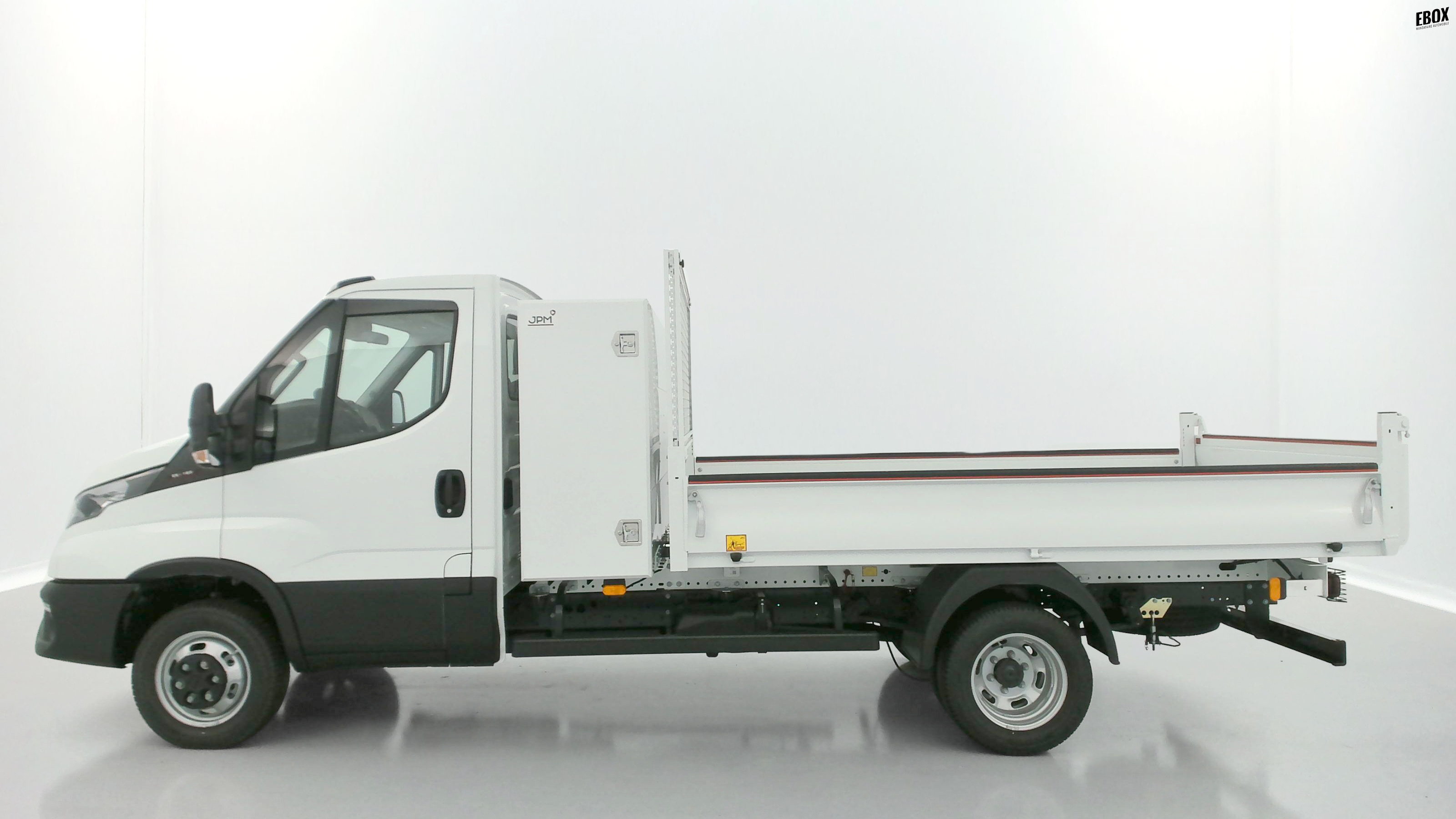 GLI00027612_p53 - IVECO - DAILY - 2026 - photo 4