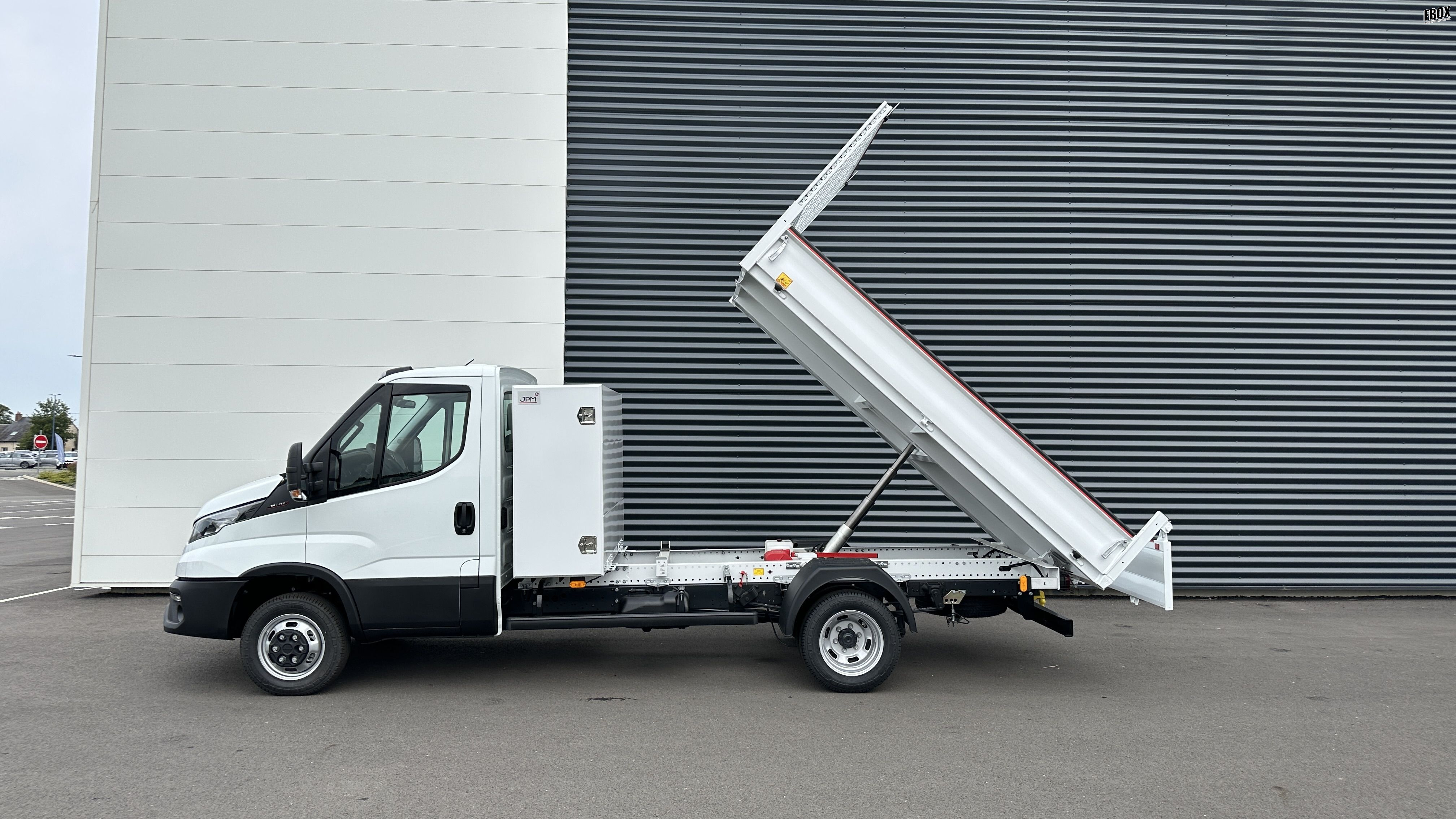 GLI00027612_p53 - IVECO - DAILY - 2026 - photo 11