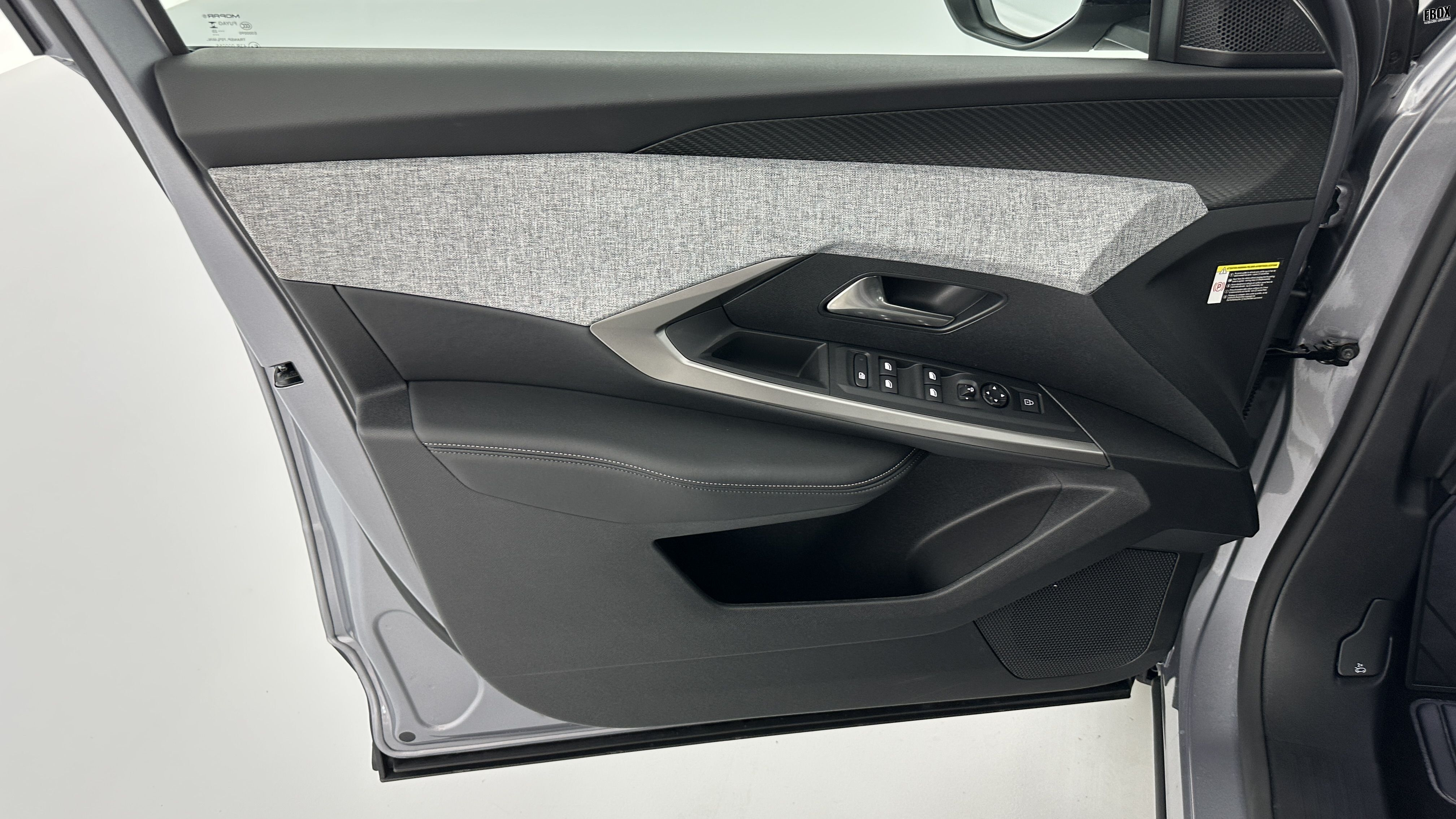 GLI00036204_p53 - PEUGEOT - 5008 - 2025 - photo 14