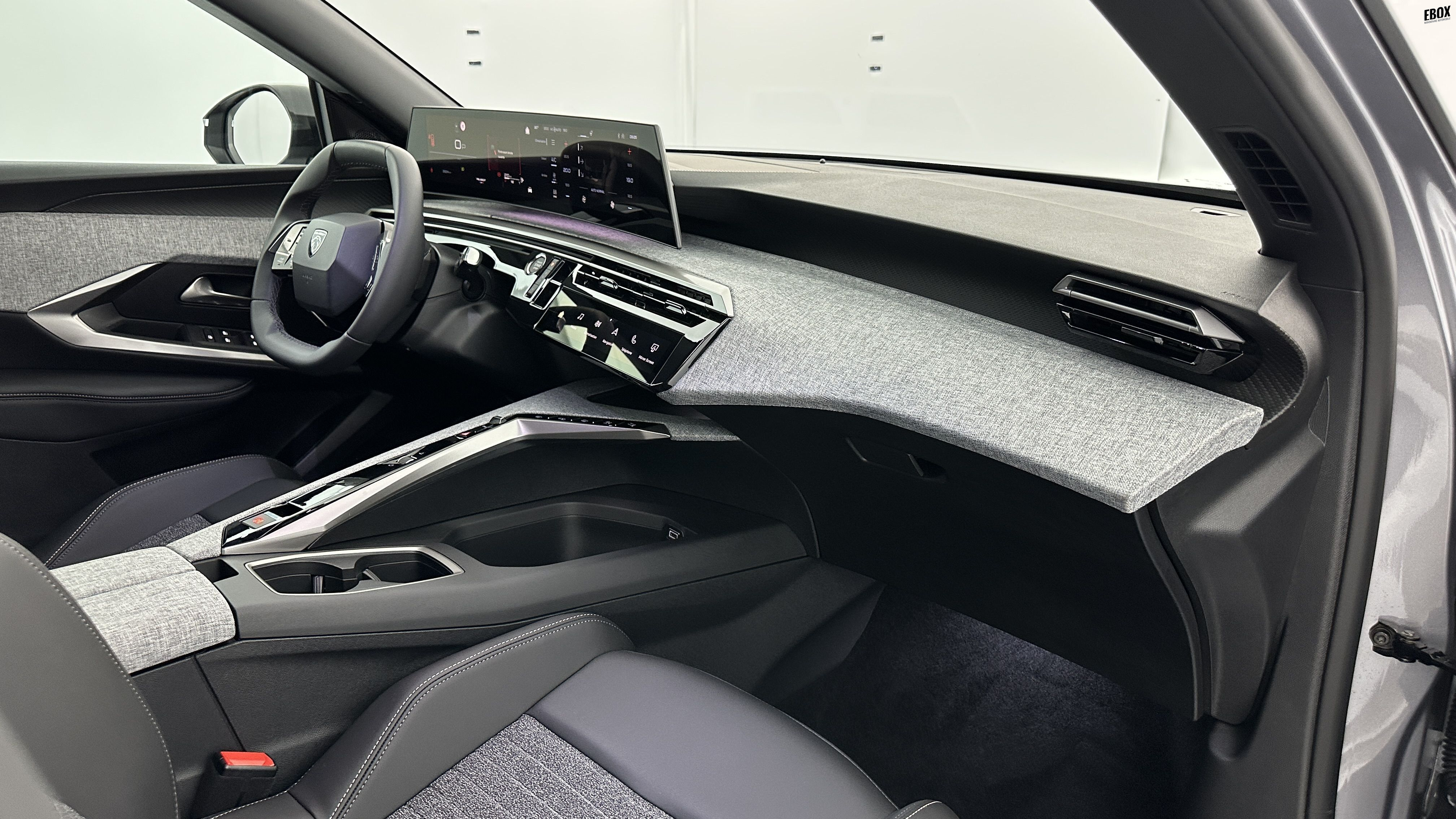 GLI00036202_p53 - PEUGEOT - 5008 - 2025 - photo 8