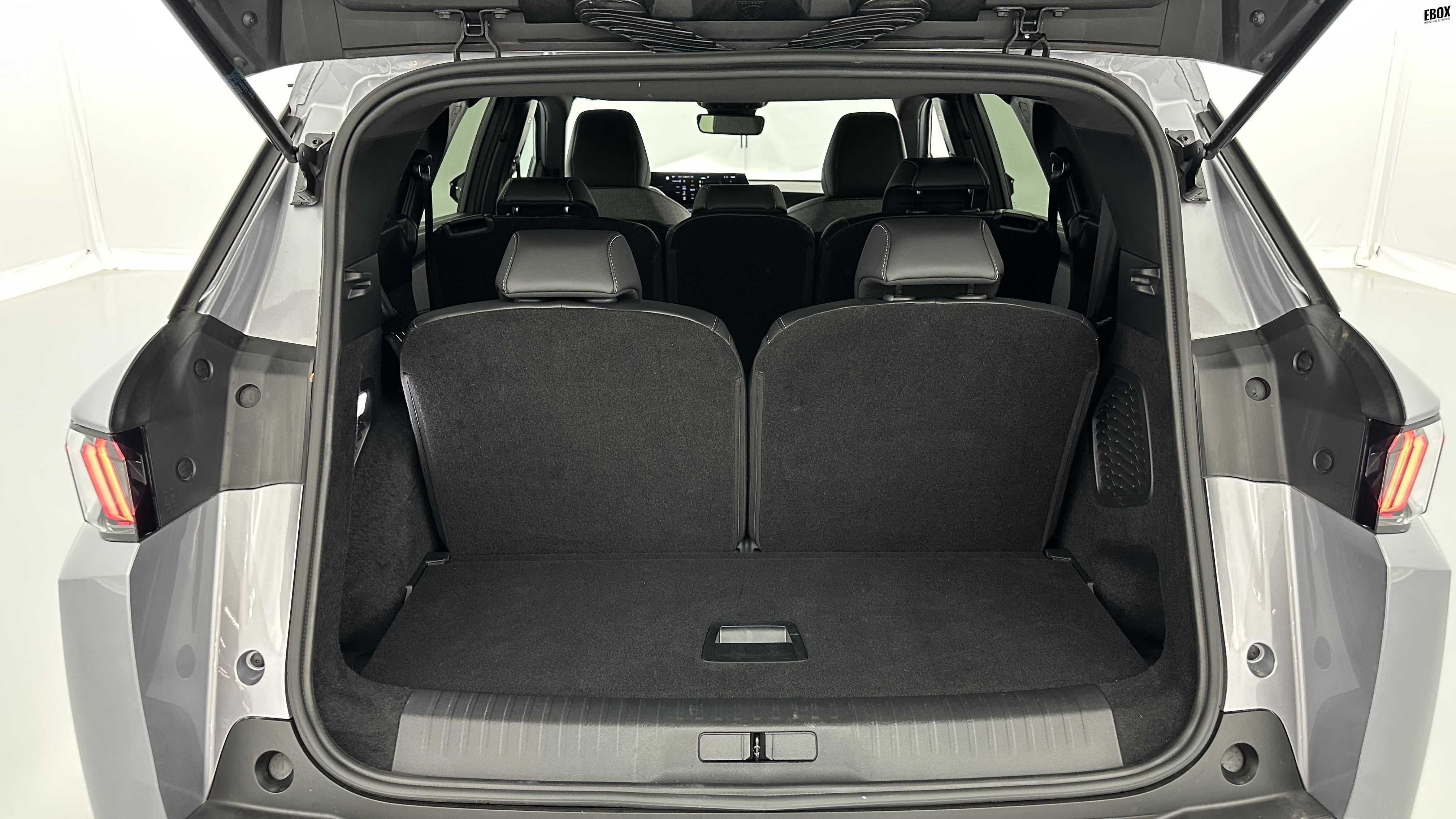 GLI00036202_p53 - PEUGEOT - 5008 - 2025 - photo 11