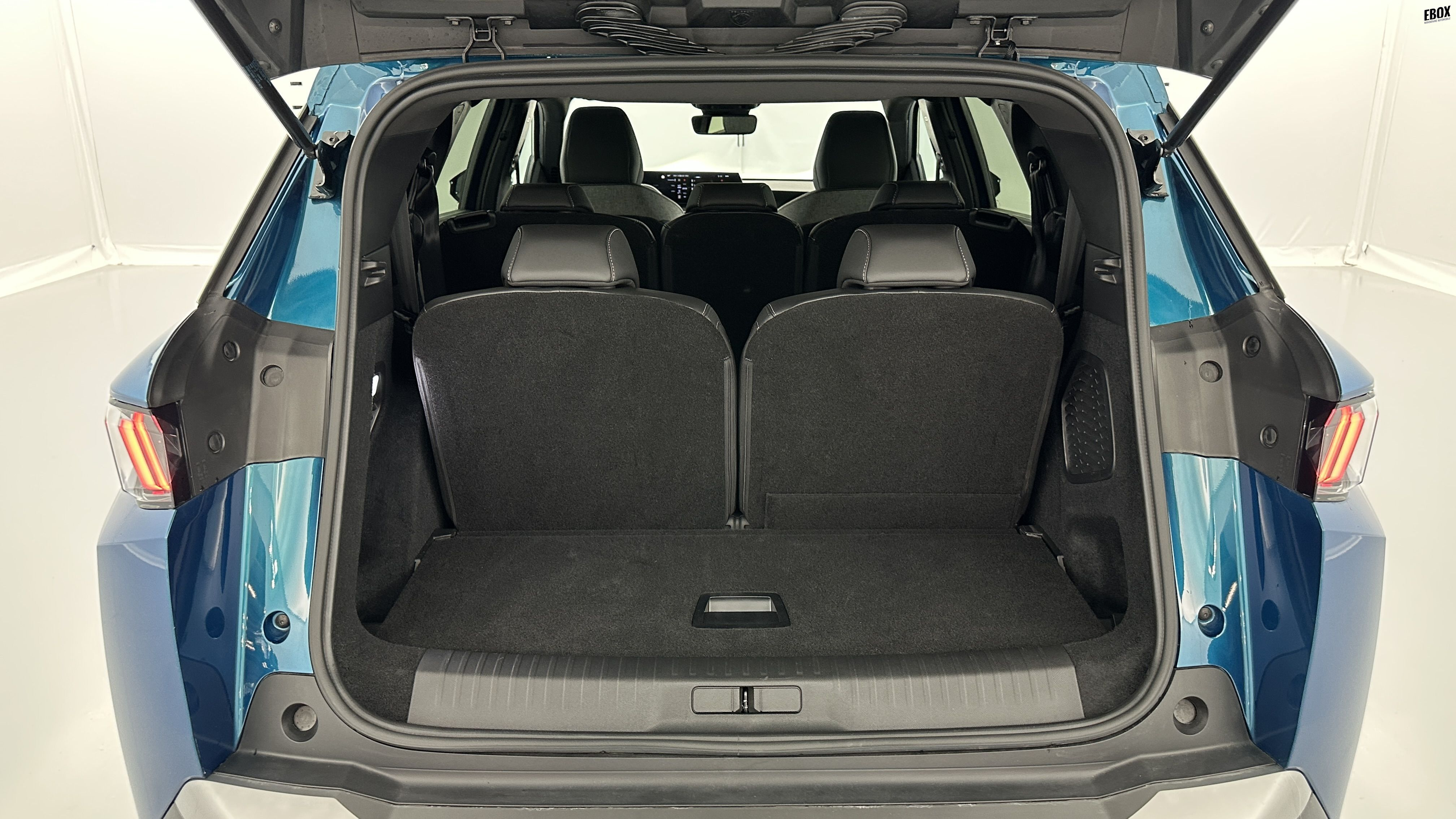 GLI00036207_p53 - PEUGEOT - 5008 - 2025 - photo 11