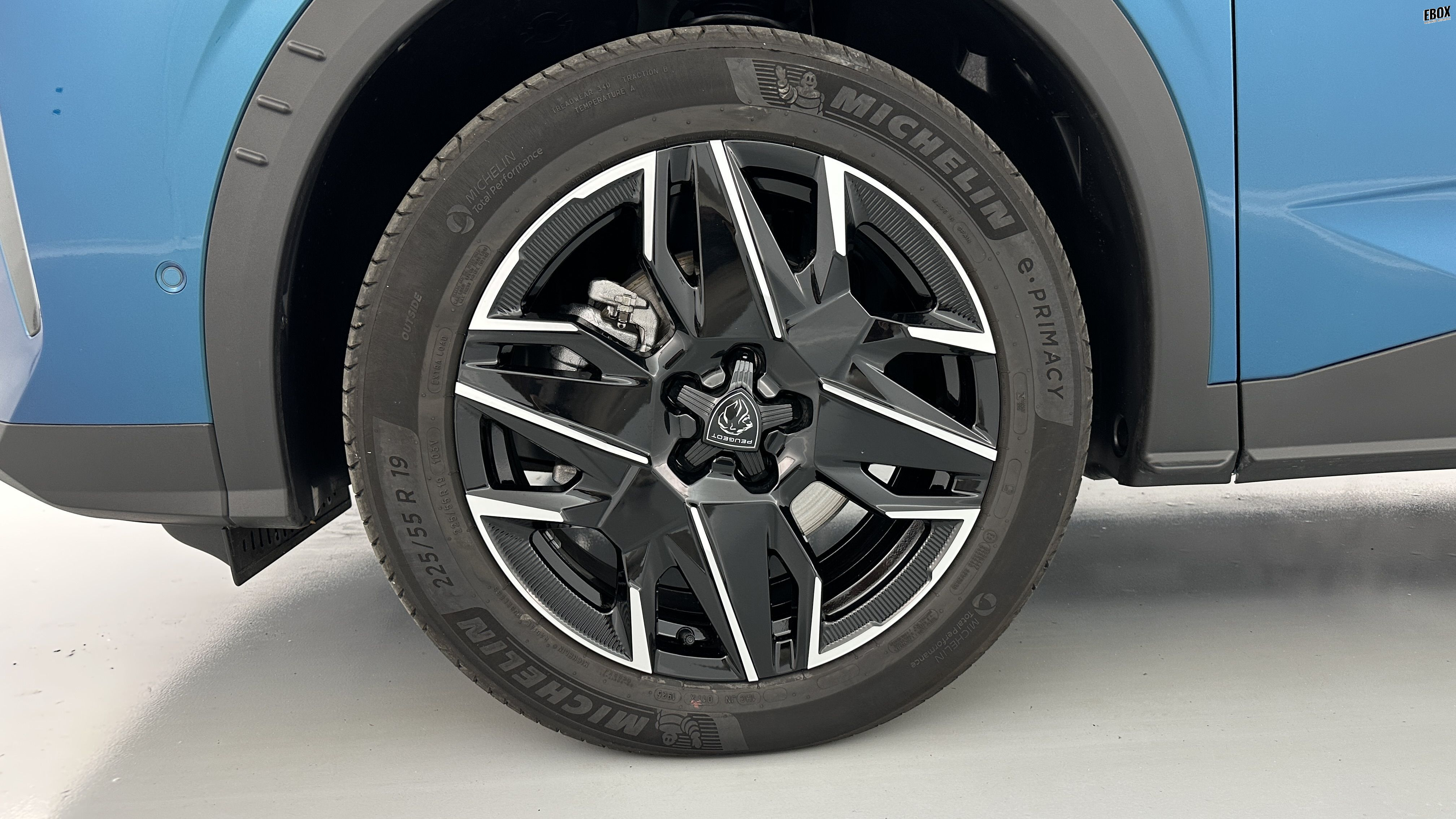 GLI00036207_p53 - PEUGEOT - 5008 - 2025 - photo 13