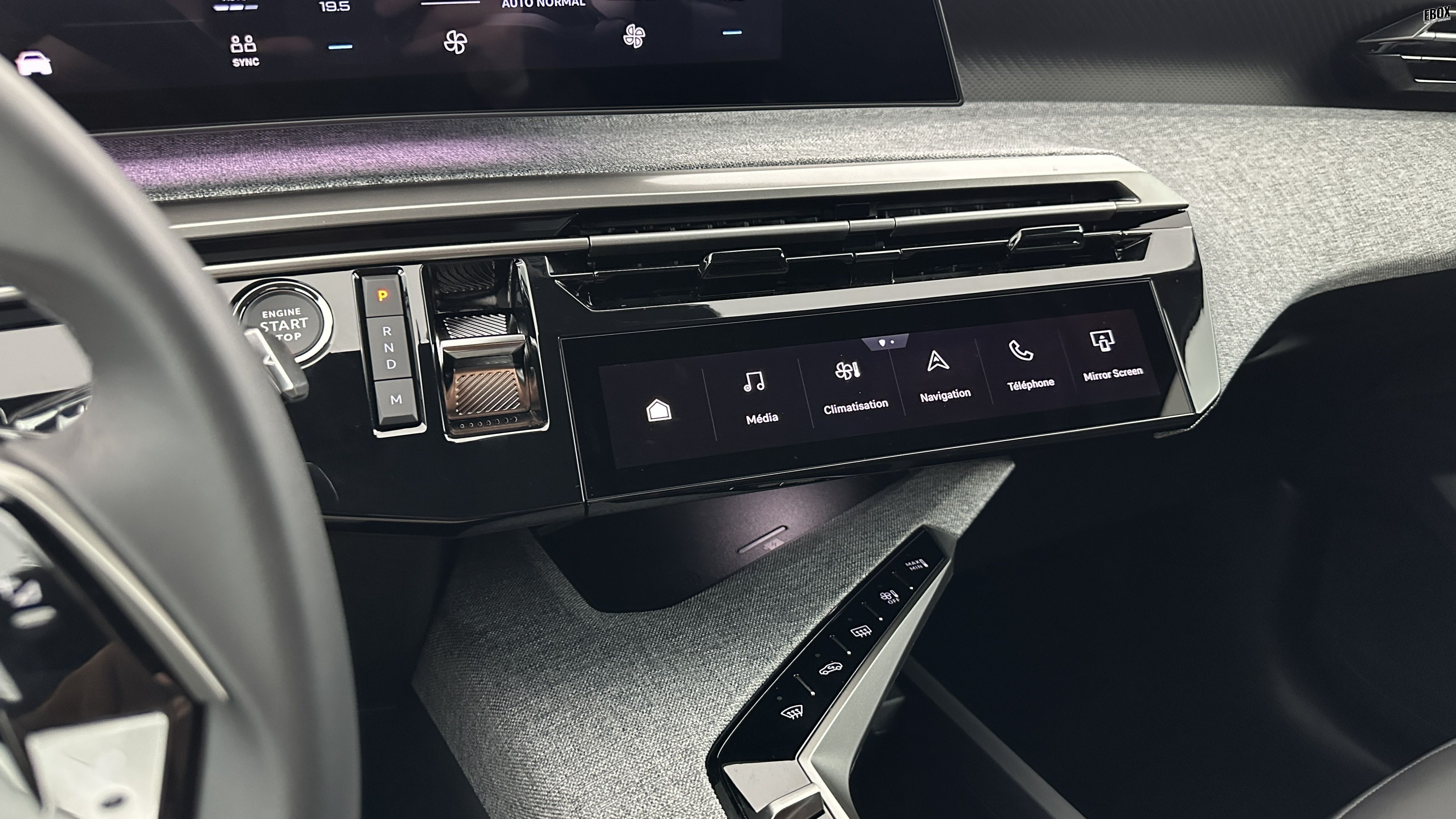 GLI00036207_p53 - PEUGEOT - 5008 - 2025 - photo 25
