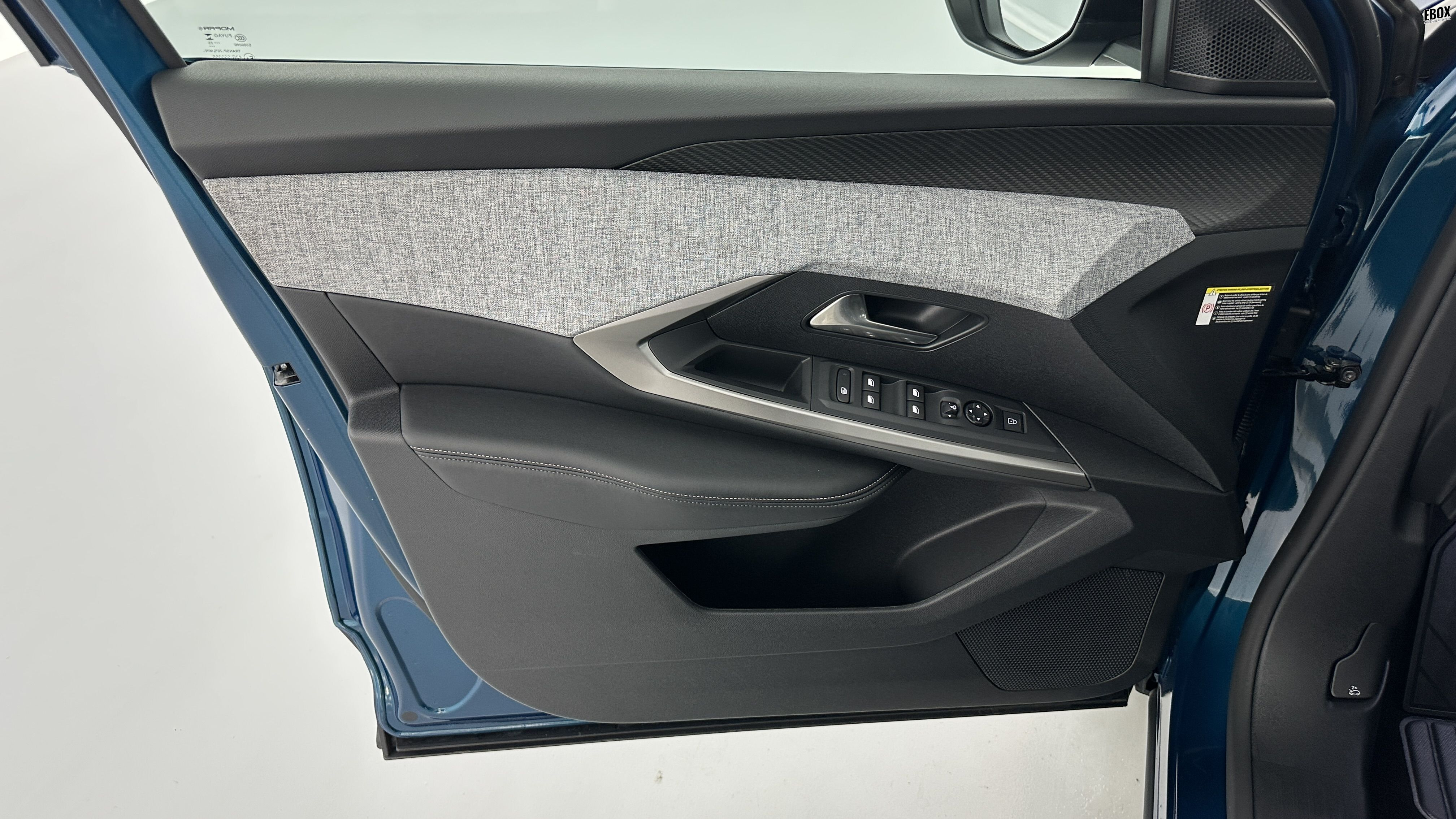 GLI00036169_p53 - PEUGEOT - 3008 - 2025 - photo 13