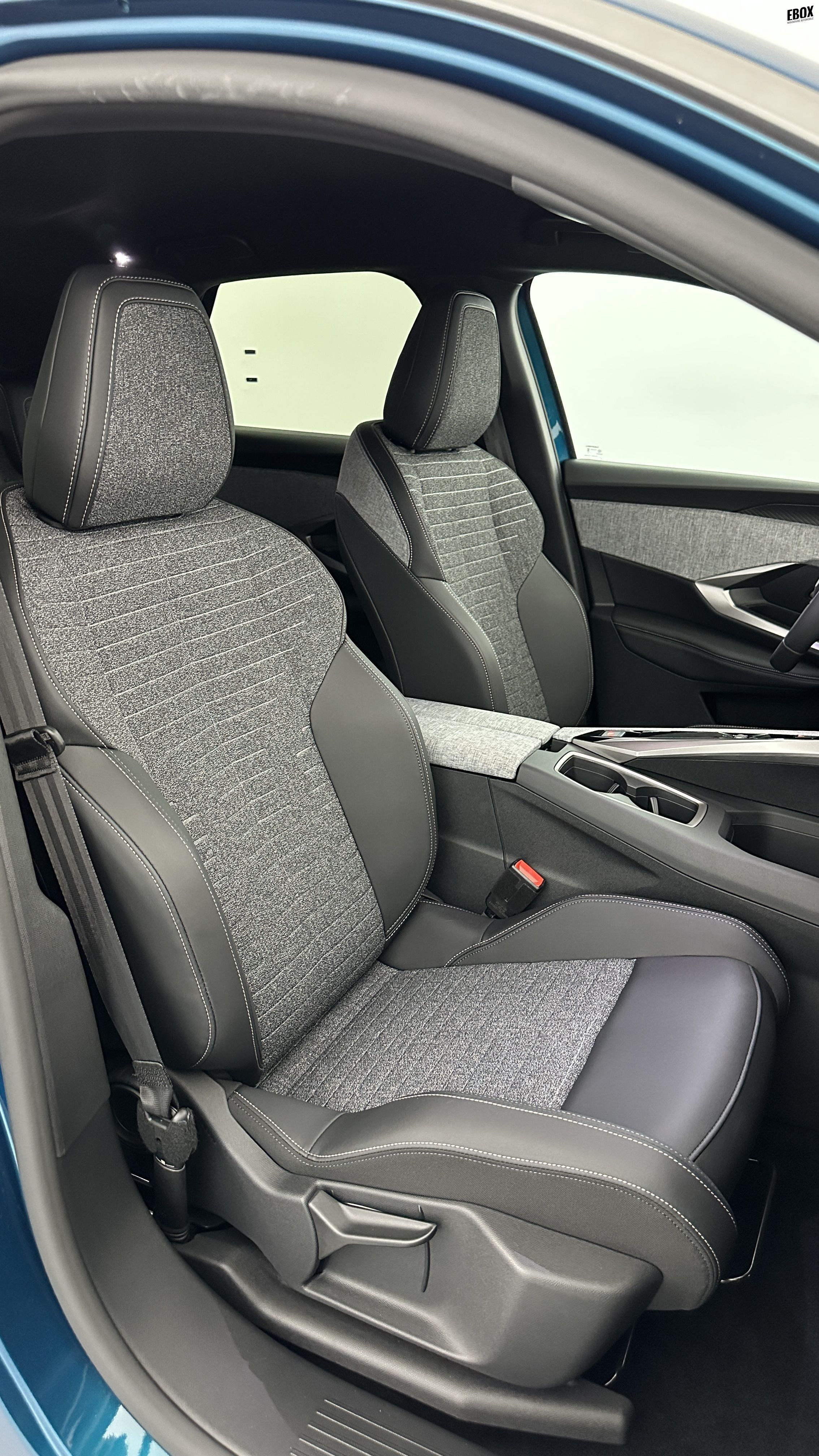 GLI00036169_p53 - PEUGEOT - 3008 - 2025 - photo 18