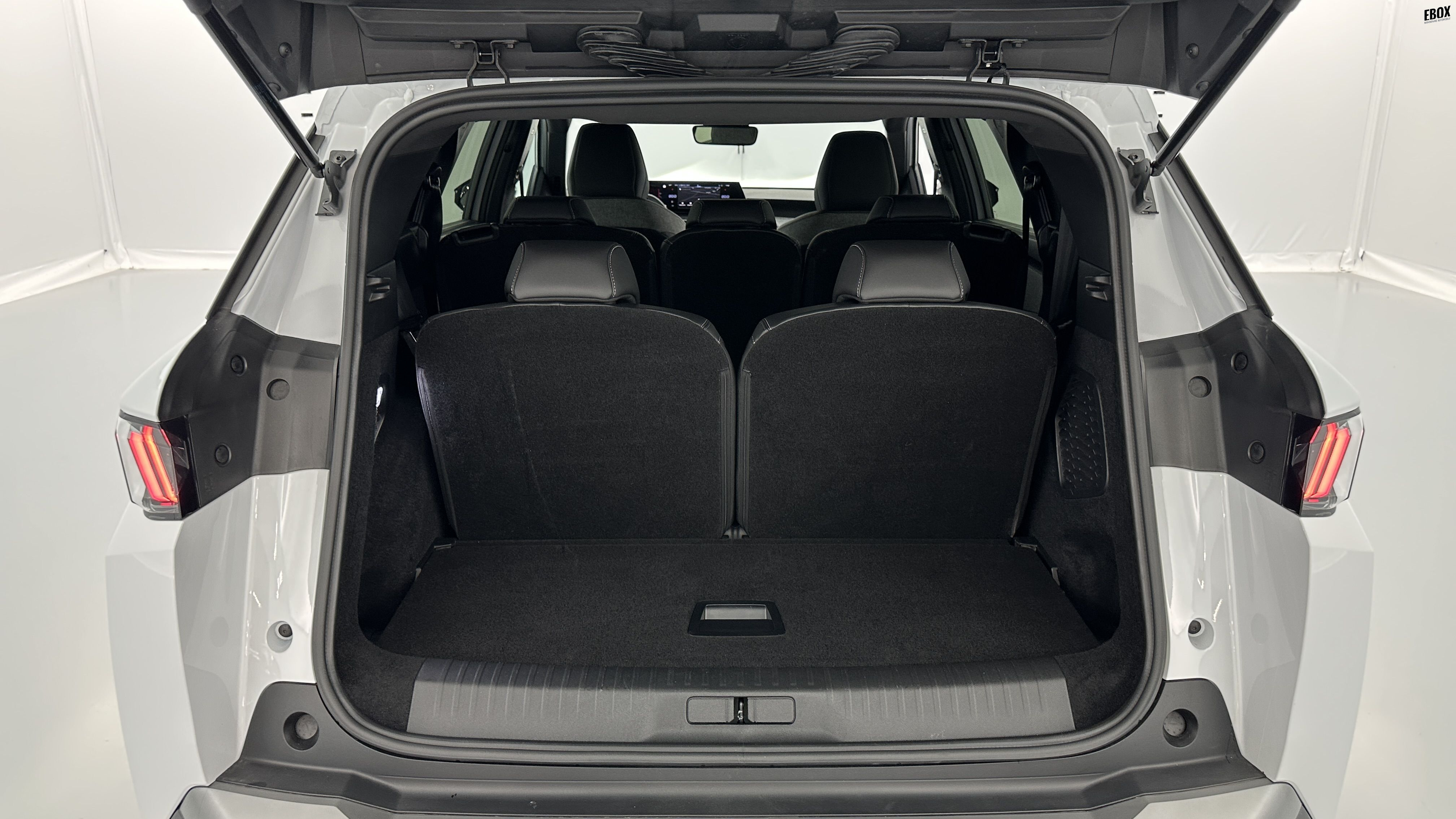 GLI00036199_p53 - PEUGEOT - 5008 - 2025 - photo 11