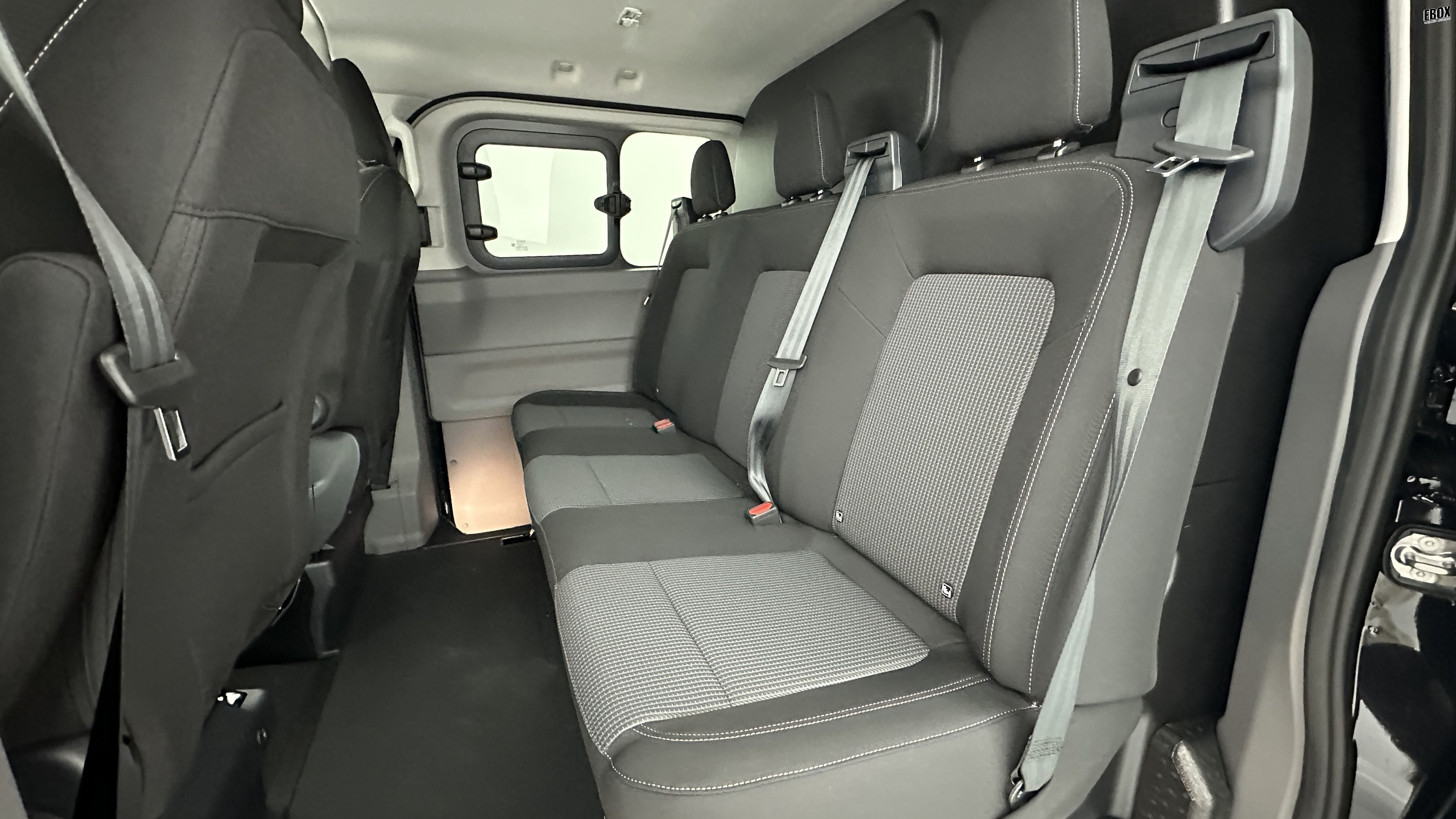 GLI00024039_p53 - VOLKSWAGEN - TRANSPORTER PROCAB - 2026 - photo 8