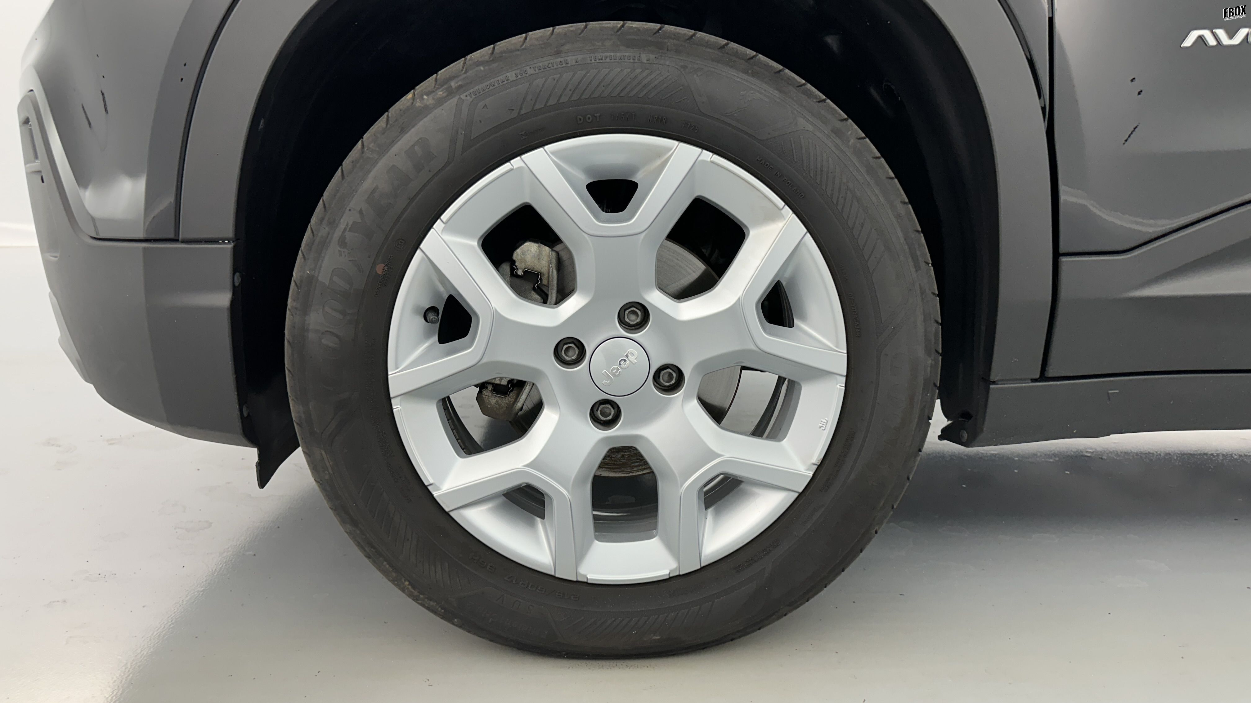 GLI00035629_p53 - JEEP - AVENGER - 2025 - photo 12