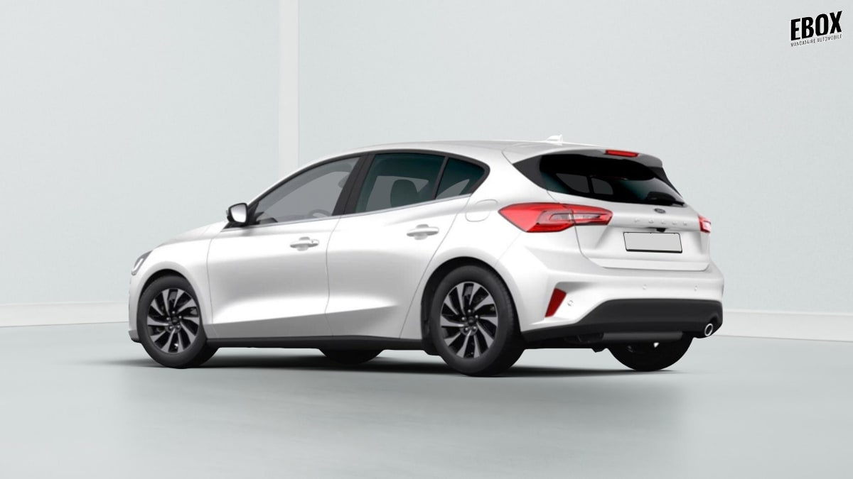 392470_p2 - FORD - FOCUS - 2026 - photo 3
