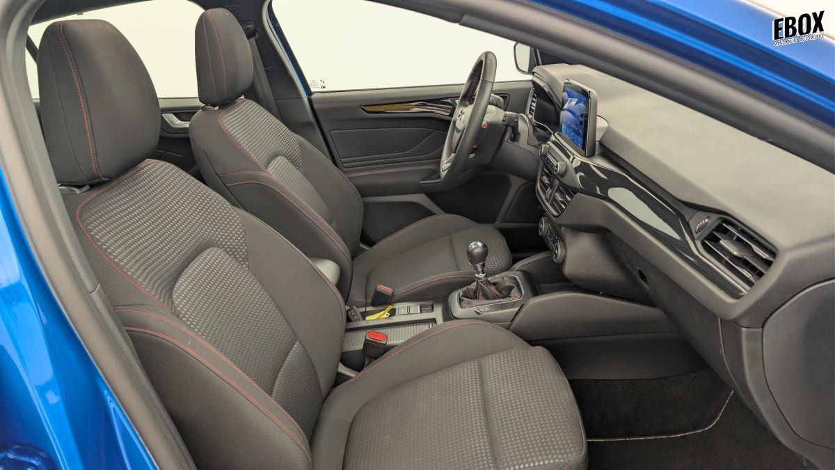 386792_p2 - FORD - FOCUS - 2021 - photo 9