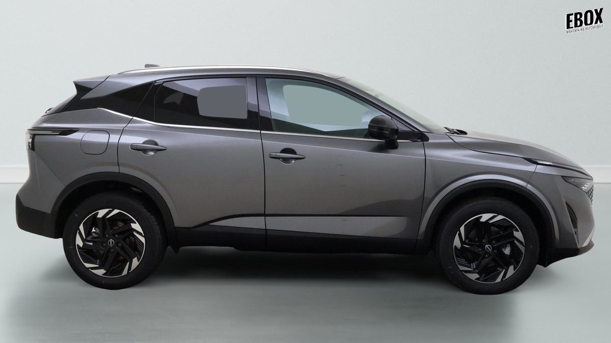 391668_p2 - NISSAN - QASHQAI - 2026 - photo 3