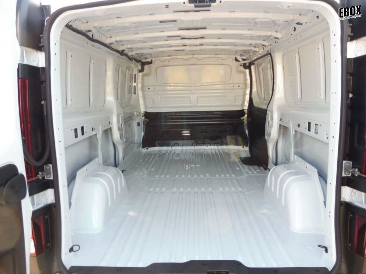 388052_p2 - RENAULT - TRAFIC - 2025 - photo 6