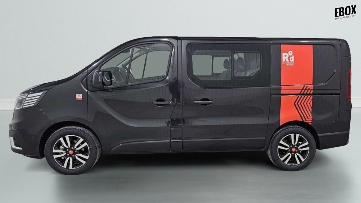 392116_p2 - RENAULT - TRAFIC - 2026 - photo 2