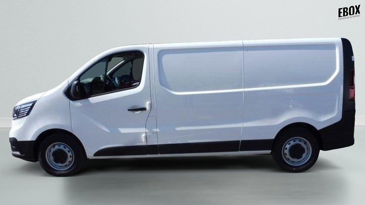 388052_p2 - RENAULT - TRAFIC - 2025 - photo 3