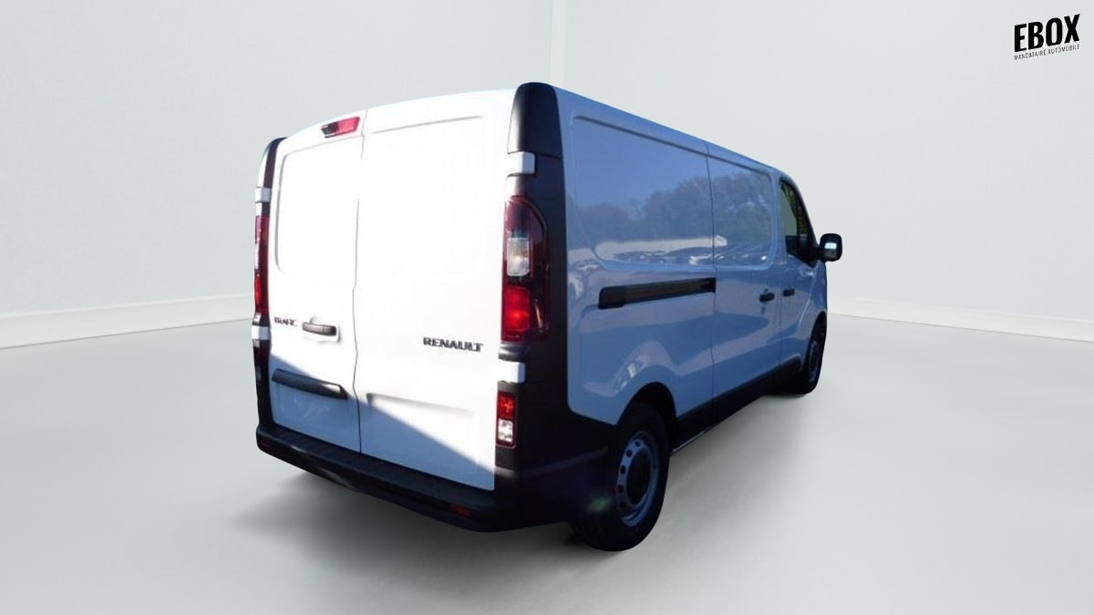 388051_p2 - RENAULT - TRAFIC - 2025 - photo 2