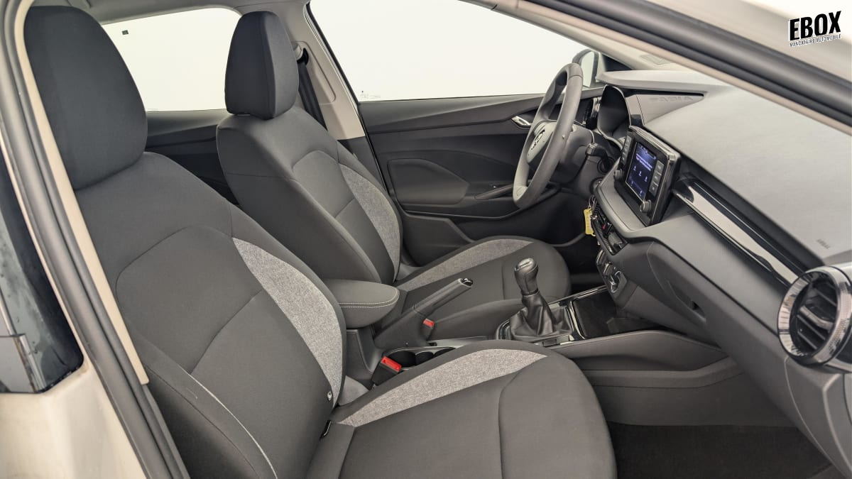 381512_p2 - SKODA - FABIA - 2022 - photo 9