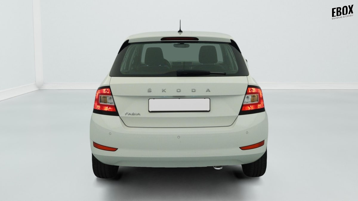 386806_p2 - SKODA - FABIA - 2021 - photo 6