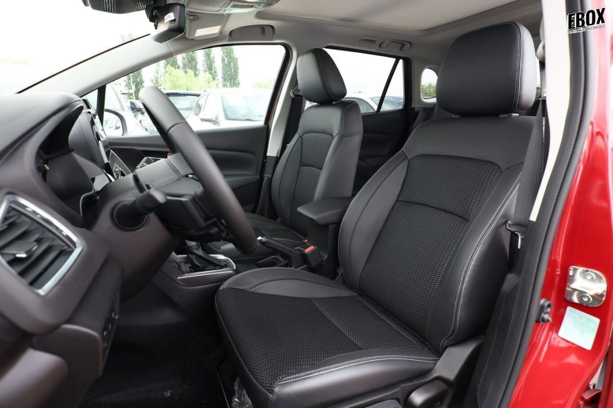 393778_p2 - SUZUKI - S CROSS - 2026 - photo 5