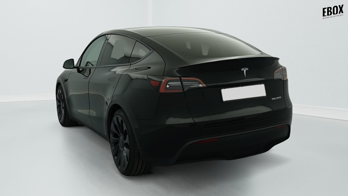 383233_p2 - TESLA - MODEL Y - 2023 - photo 5