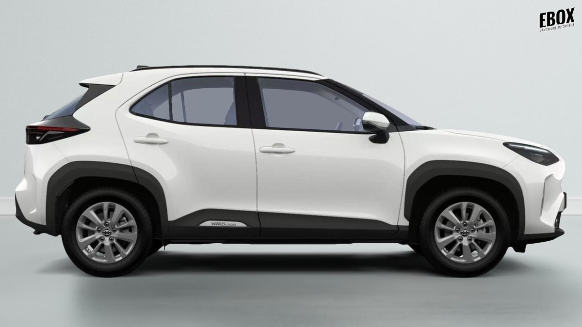 392273_p2 - TOYOTA - YARIS CROSS - 2026 - photo 3