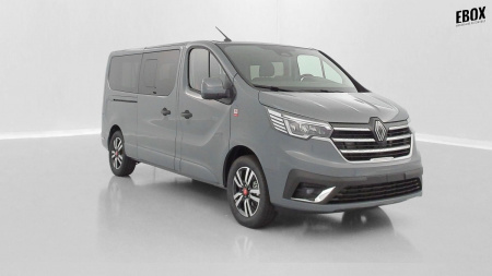 394373_p2 - RENAULT TRUCKS - TRAFIC COMBI - 2026