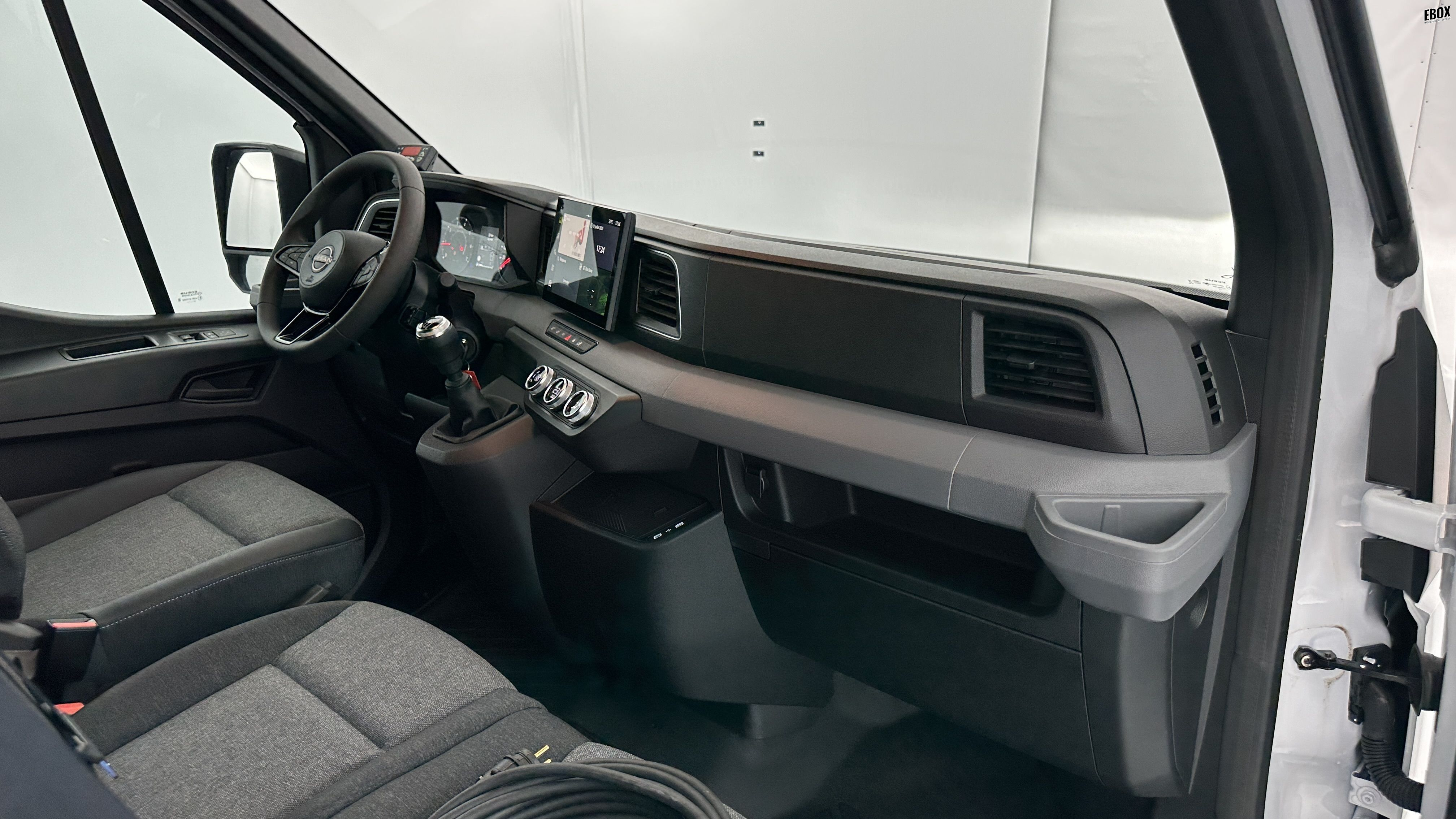 GLI00000637_p53 - NISSAN - INTERSTAR - 2025 - photo 7