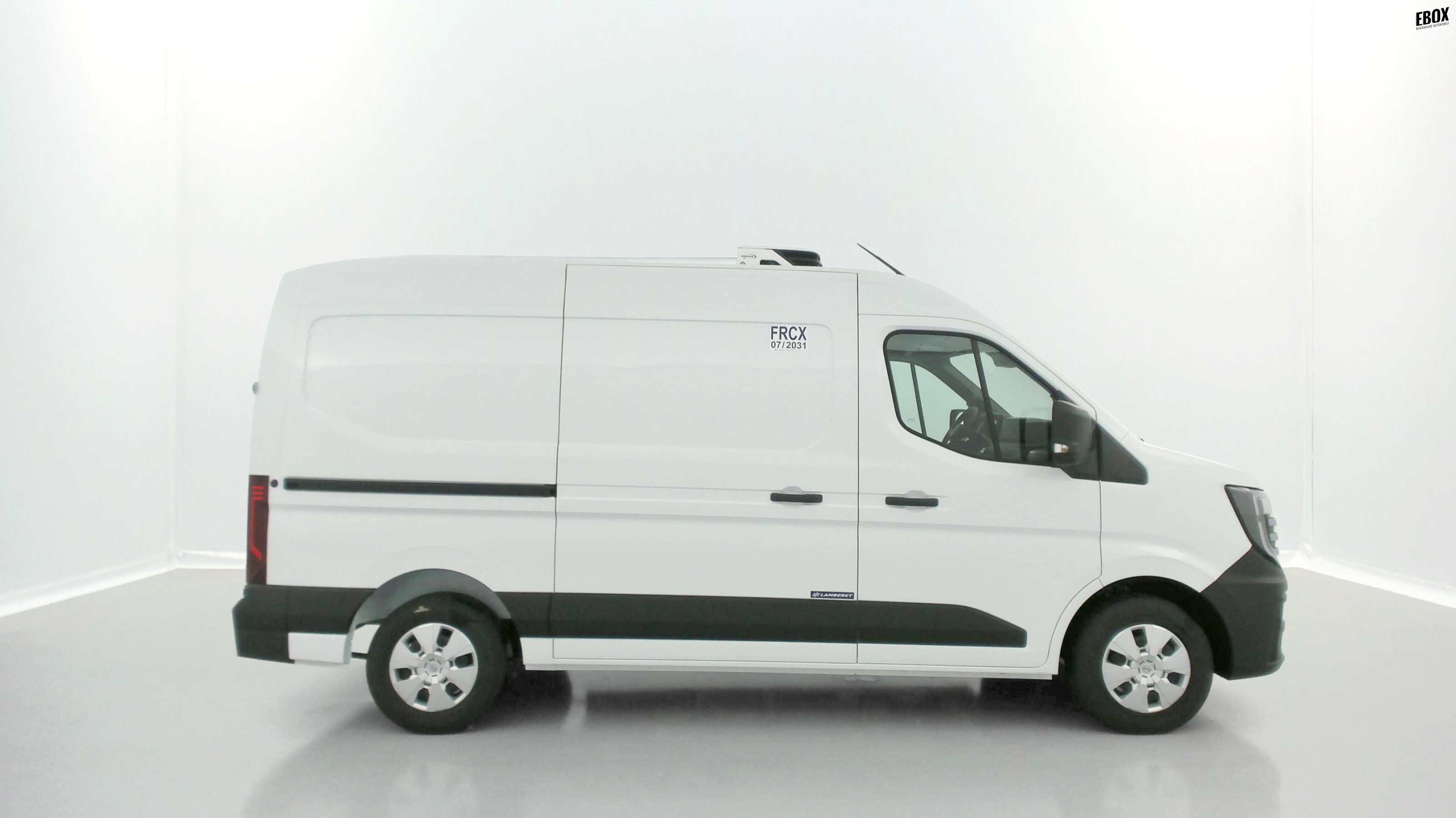 GLI00000637_p53 - NISSAN - INTERSTAR - 2025 - photo 17
