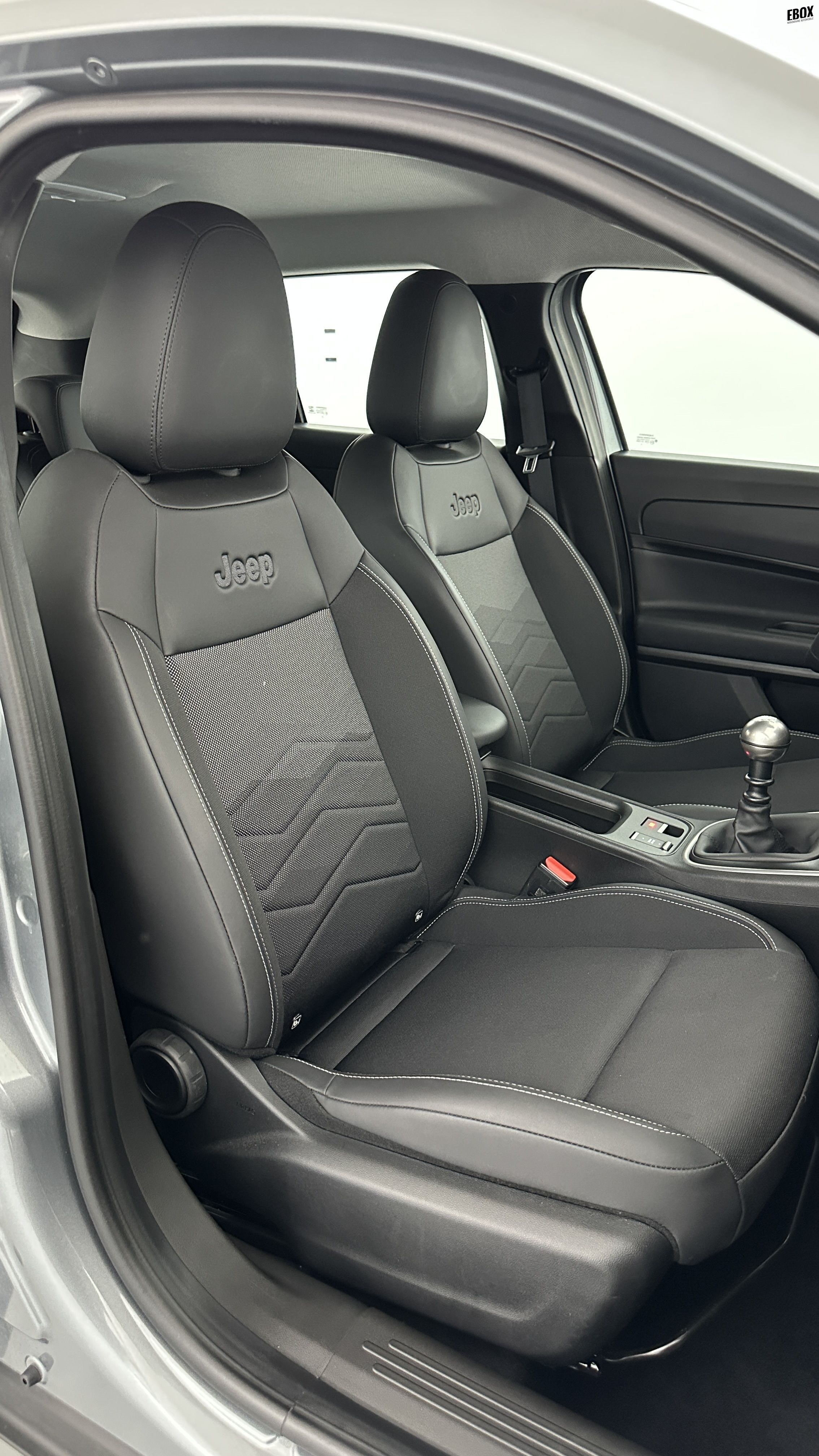 GLI00035658_p53 - JEEP - AVENGER - 2025 - photo 18
