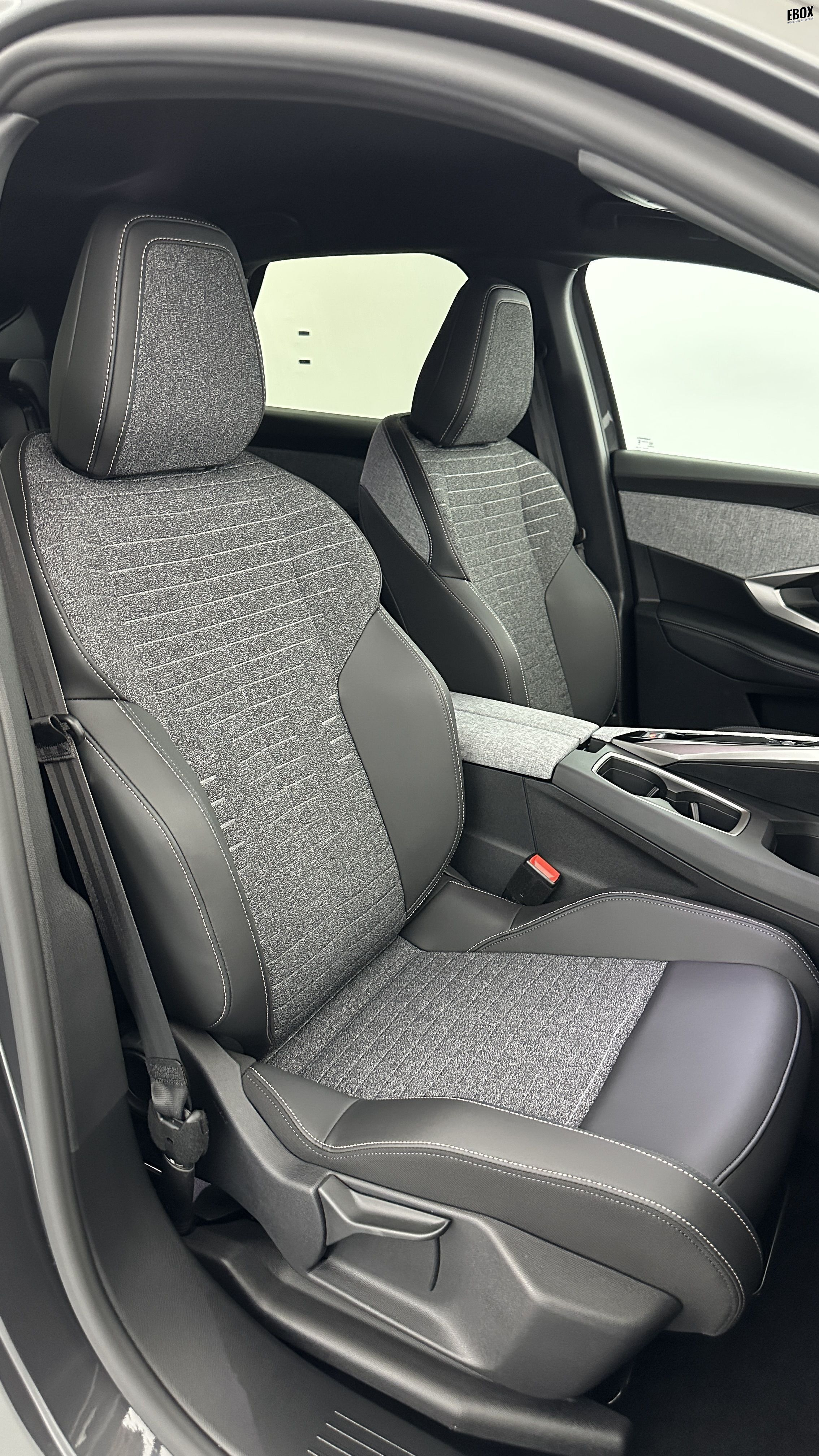 GLI00036177_p53 - PEUGEOT - 3008 - 2025 - photo 17