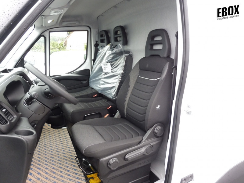 73543_p51 - IVECO - DAILY - 2026 - photo 3