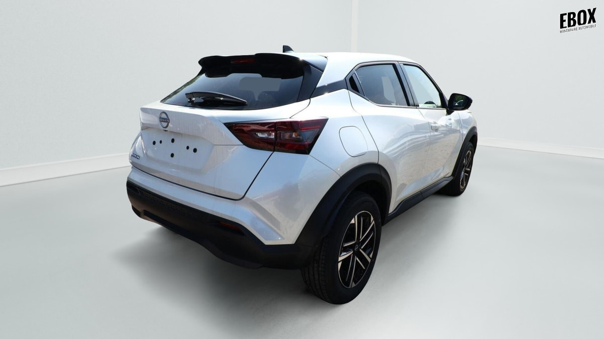 394552_p2 - NISSAN - JUKE - 2026 - photo 2