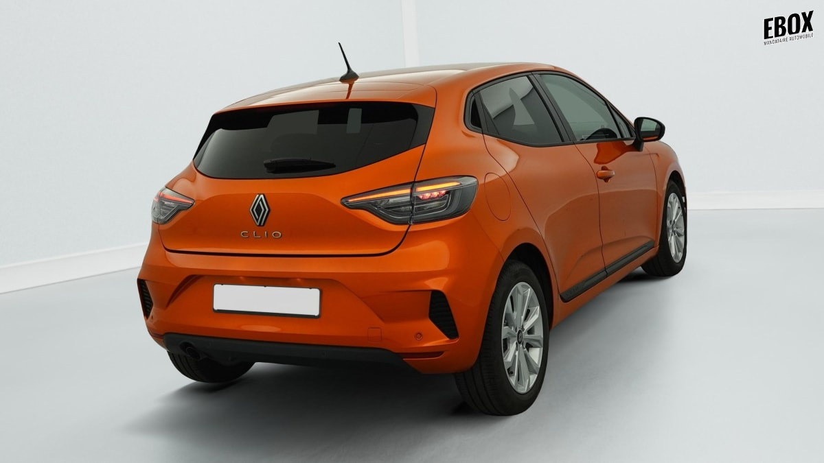 388580_p2 - RENAULT - CLIO 5 - 2025 - photo 7