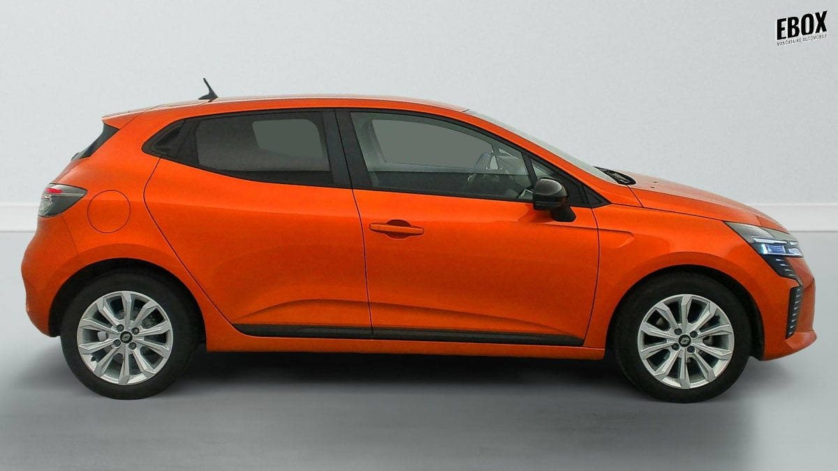 388580_p2 - RENAULT - CLIO 5 - 2025 - photo 8