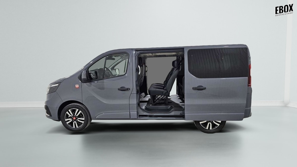 394767_p2 - RENAULT - TRAFIC - 2026 - photo 4
