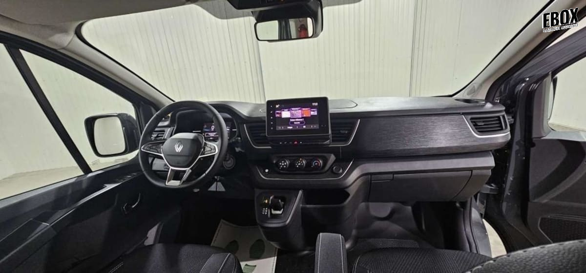 394767_p2 - RENAULT - TRAFIC - 2026 - photo 8