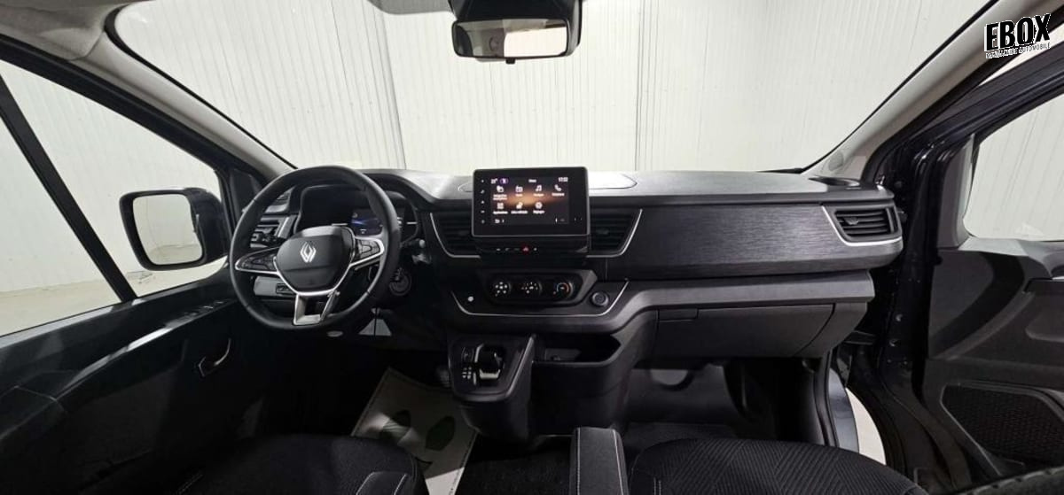 394772_p2 - RENAULT - TRAFIC - 2026 - photo 7