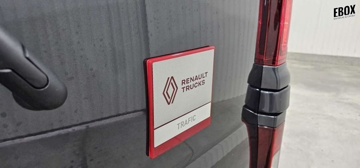 394772_p2 - RENAULT - TRAFIC - 2026 - photo 9