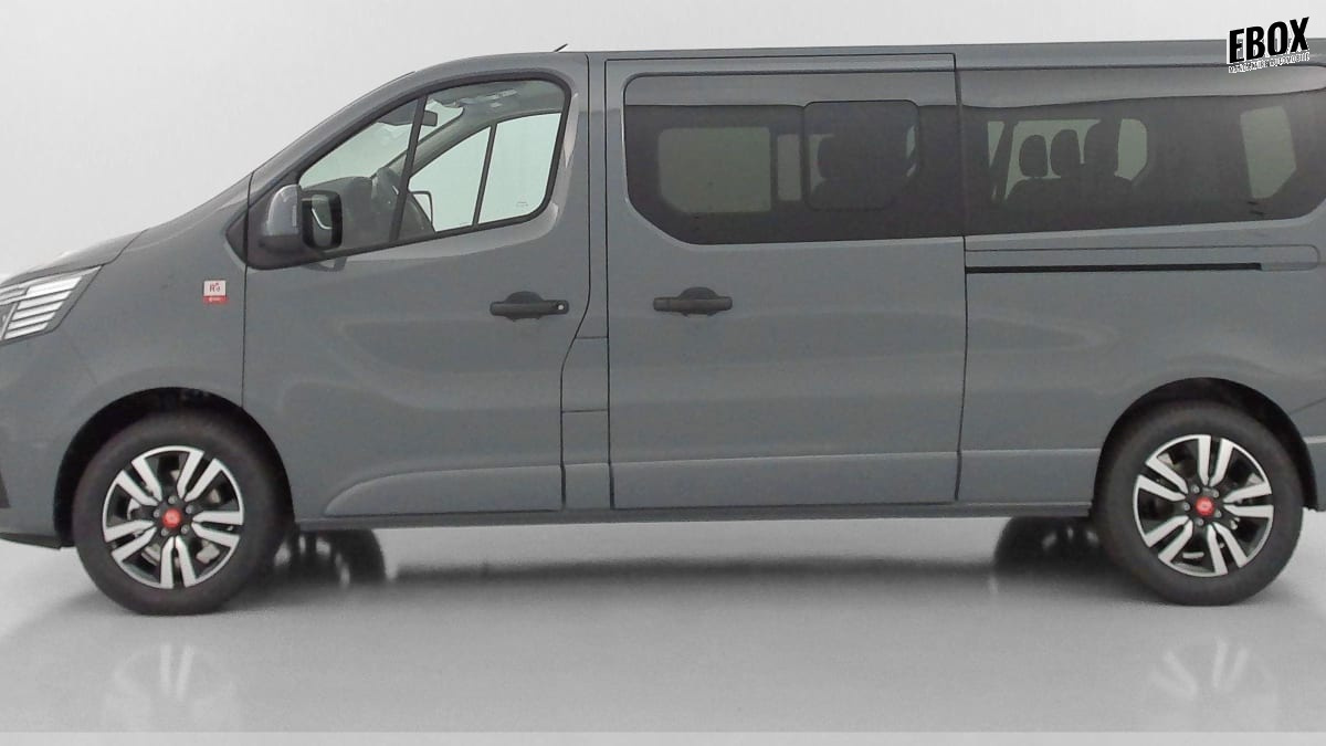 394373_p2 - RENAULT TRUCKS - TRAFIC COMBI - 2026 - photo 4